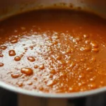 גלה את הטריק החכם לעיבוי רטבים בקלות וללא שימוש בקמח או קורנפלור, שיפתח דיון מלהיב בכל מטבח ויהפוך את הבישול שלך לפשוט ומהיר יותר.